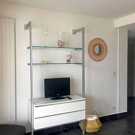 Du Port Apartahotel 3*